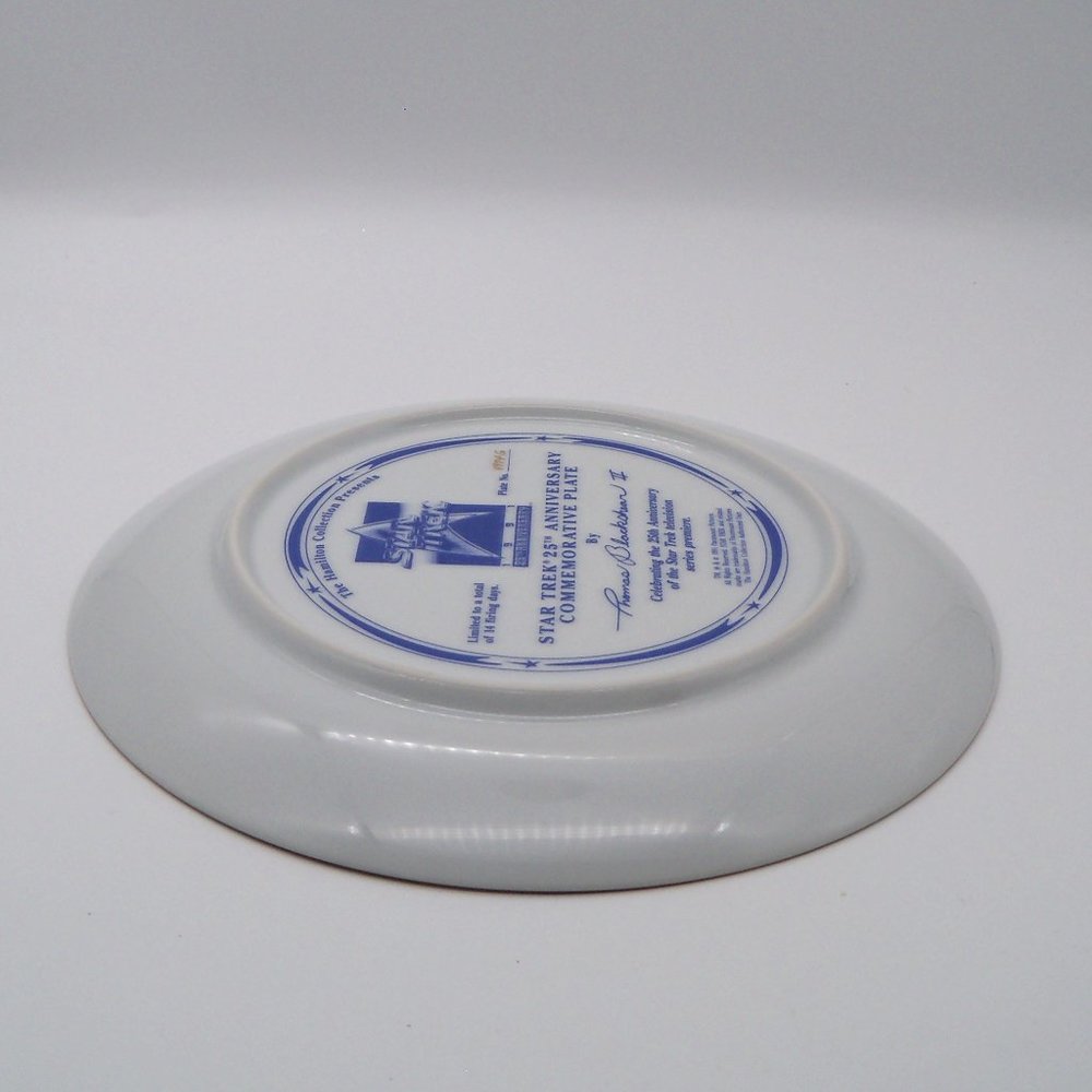 Star Trek 25th Anniversary Commemorative Plate 1991 by Hamilton Collection - Picture 9 of 13